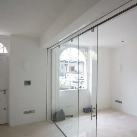 Image 3 - The Berkeley, Wilton Place, London, SW1X 7RL, United Kingdom - Townhouse for rent