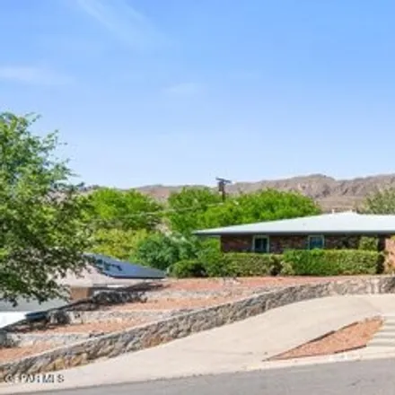 Image 2 - 3938 Flamingo Drive, Mission Hills, El Paso, TX 79902, USA - House for sale