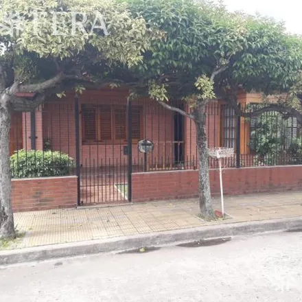 Buy this 3 bed house on Venezuela 5828 in Partido de Avellaneda, 1874 Wilde
