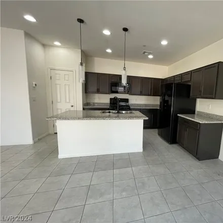 Image 4 - Andamento Place, Henderson, NV 89015, USA - House for rent