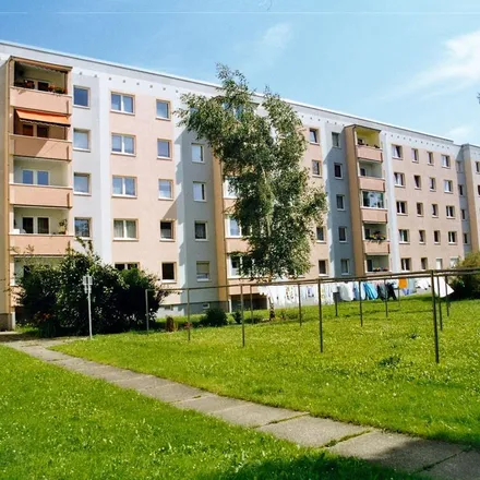 Rent this 4 bed apartment on Losinskiweg 10-16 in 04347 Leipzig, Germany