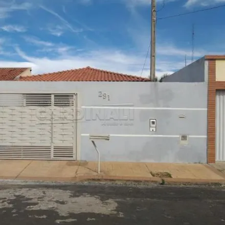 Buy this 3 bed house on Rua Doutor Olavo de Almeida Pereira de Cordis in Jardim Maria Luiza, Araraquara - SP
