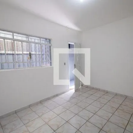 Rent this 3 bed house on Rua Manhumirim in Jardim Imperador, São Paulo - SP