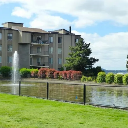 Buy this 2 bed condo on Southeast Lewis and Clark Highway in Vancouver, WA 97254
