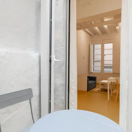 Rent this 2 bed apartment on Carrer d'en Boquer in 9, 08003 Barcelona
