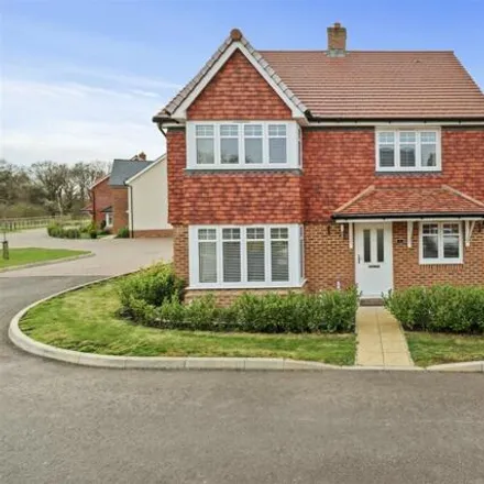 Buy this 4 bed house on Nuthatch Crescent in Hellingly, BN27 1GJ