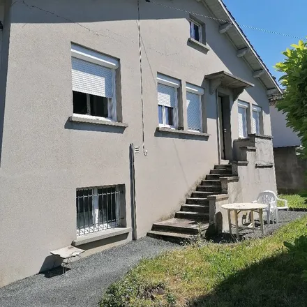 Rent this 3 bed apartment on 21 Place Jean Jaurès in 81100 Castres, France