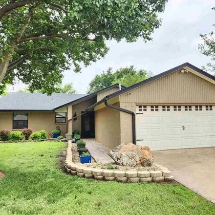 Buy this 3 bed house on 4817 Southeast Brown Street in Lawton, OK 73501