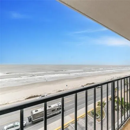 Image 2 - By The Sea Condominiums, 7310 Seawall Boulevard, Galveston, TX 77551, USA - Condo for sale