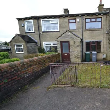 Buy this 3 bed townhouse on Folly Hall Road High Street in Folly Hall Road, Bradford