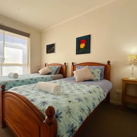 Rent this 3 bed townhouse on Hobart in Tasmania, Australia