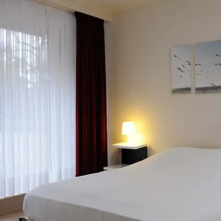 Rent this 1 bed apartment on Corbie in Corbiestraat 64, 2400 Mol