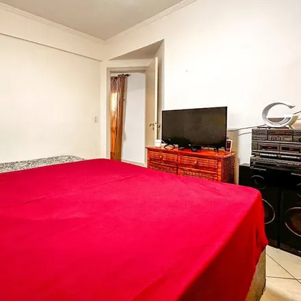 Rent this 1 bed apartment on São Vicente in Avenida Martins Fontes, Parque Bitaru