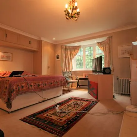 Rent this 7 bed apartment on Charing Cross in London, SW1A 2DX