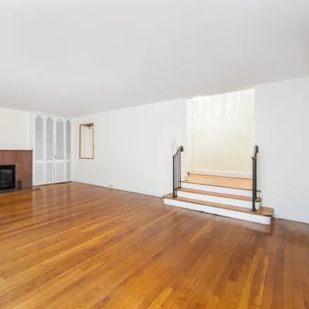 Image 6 - 16 E 73rd St Ste 1R, New York, 10021 - Townhouse for rent