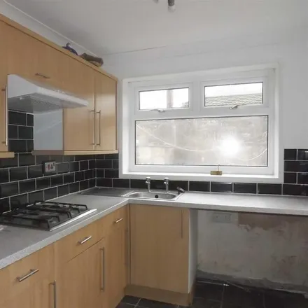 Image 5 - Cross Street, Oswaldtwistle, BB5 3LL, United Kingdom - Townhouse for rent