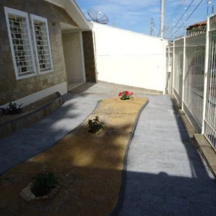 Rent this 3 bed house on Rua das Camélias in Cidade Jardim, São Carlos - SP