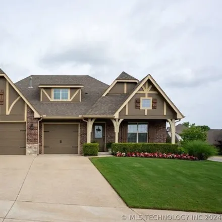Buy this 3 bed house on 2513 E 138th Ct S in Bixby, Oklahoma
