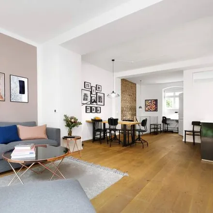 Rent this 2 bed apartment on Botanical Affairs - Gin&Tonic Bar & Shop in Torstraße 95, 10119 Berlin