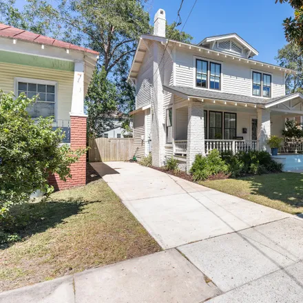 Buy this 3 bed house on 38 Poplar Street in Garden Hill, Charleston