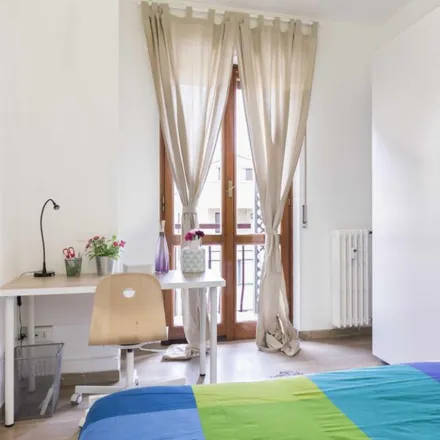 Rent this 5 bed room on Via Gallarate in 101, 20156 Milan MI