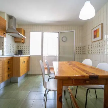 Rent this 4 bed apartment on Madrid in Avenida de Valladolid, 28008 Madrid