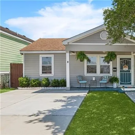 Buy this 3 bed house on 1328 Saint Denis Street in New Orleans, LA 70122