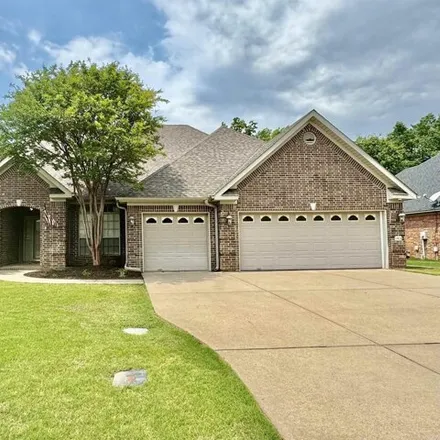Buy this 4 bed house on 1511 Gardenia in Conway, AR 72034
