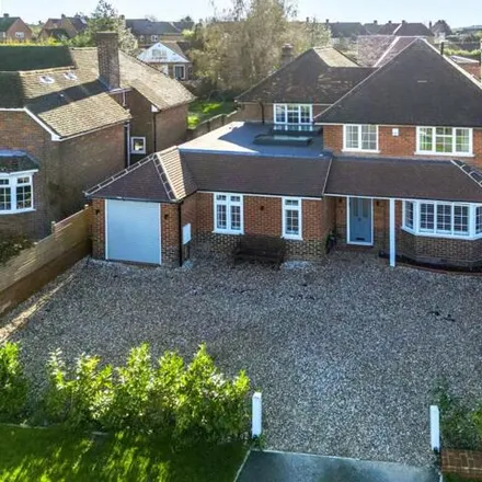 Buy this 6 bed house on The Lagger in Chalfont St Giles, HP8 4DH