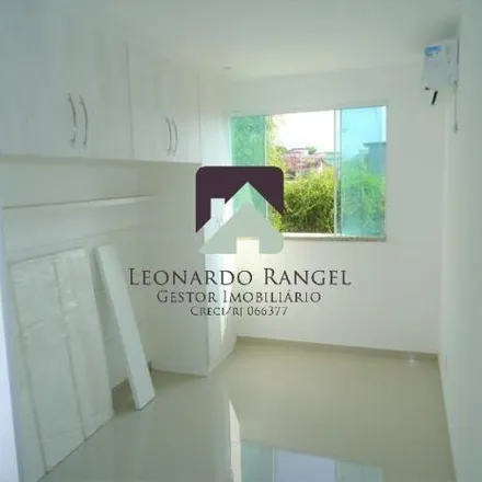 Buy this 2 bed apartment on Rua Tenente Cleto Campelo in Doutor Laureano, Duque de Caxias - RJ