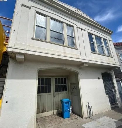 Buy this studio house on 1470 Palou Avenue in San Francisco, CA 94124