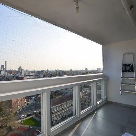Image 4 - Sleaford House, Blackthorn Street, London, E3 3PW, United Kingdom - Room for rent