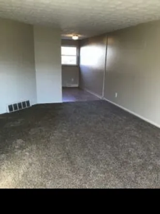 Rent this 1 bed room on 101 Fairway Court in Columbus, OH 43214