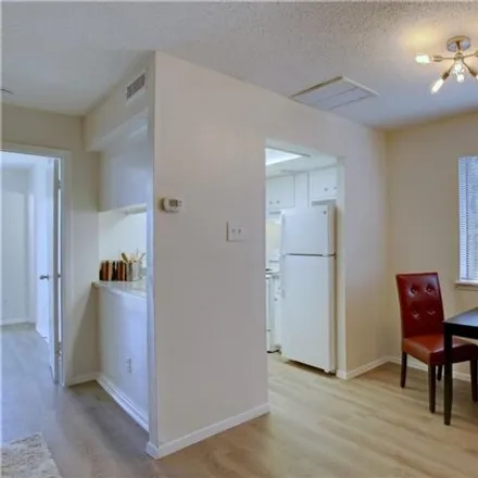 Image 5 - 9079 Jollyville Rd Apt 206, Austin, Texas, 78759 - Apartment for rent