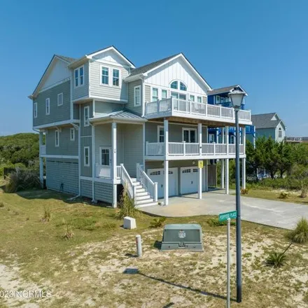 Image 4 - 21 Bottlenose Boulevard, North Topsail Beach, NC 28460, USA - House for sale