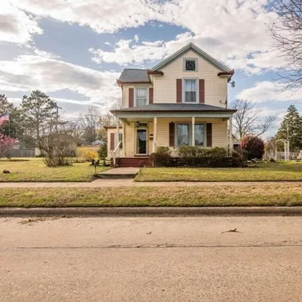 Buy this 4 bed house on 327 Jackson Street in Roanoke Rapids, NC 27870