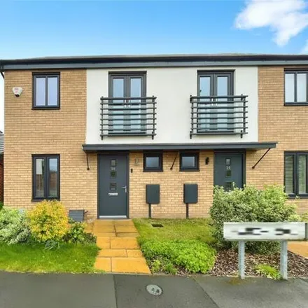 Buy this 3 bed duplex on Deacon Road in Leicester, LE4 2AE