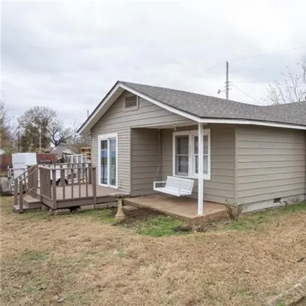 Image 3 - 2000 Wirsing Ave, Fort Smith, Arkansas, 72904 - House for sale