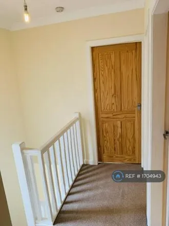 Image 7 - Fulmar Drive, West Timperley, M33 4NH, United Kingdom - Apartment for rent