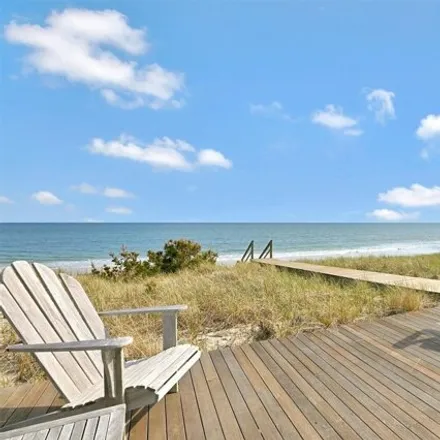 Buy this 6 bed house on 148 Dune Rd in Quogue, New York