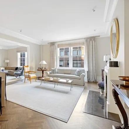 Image 2 - 80 East 77th Street, New York, NY 10021, USA - Apartment for sale
