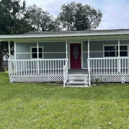 Buy this 2 bed house on 139 Daisy Street in Deweyville, Newton County