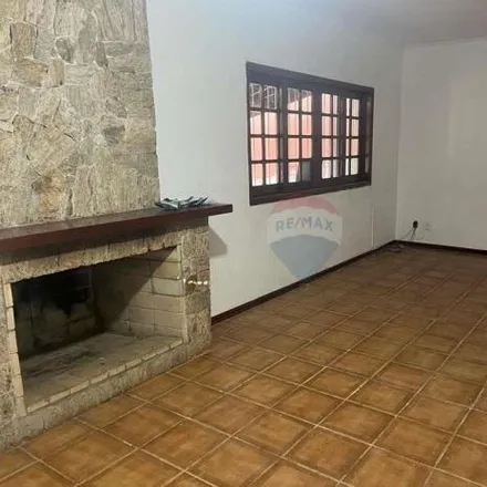 Rent this 3 bed house on Complexo Esportivo Elefantão in Rua Presidente Lincolin, Vila Santista