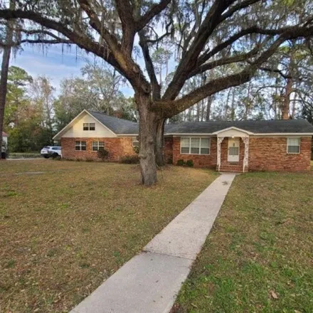 Buy this 3 bed house on 1211 Pine Avenue Southwest in Live Oak, FL 32064