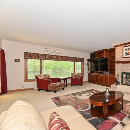 Image 7 - 1611 Heinze Drive, Mount Pleasant, WI 53406, USA - House for sale