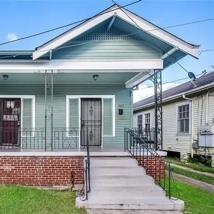 Rent this 1 bed house on 4405 Walmsley Ave in New Orleans, Louisiana