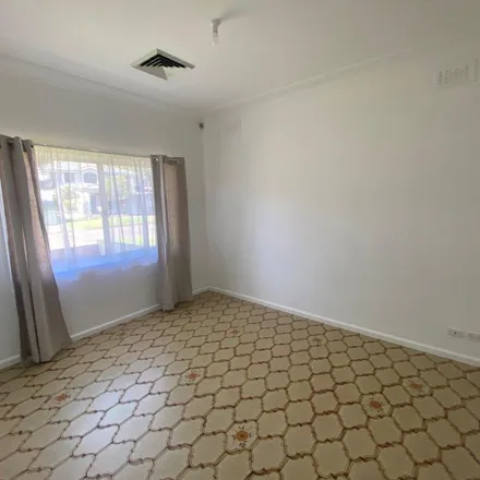 Image 2 - Bradshaw Avenue, Moorebank NSW 2170, Australia - Apartment for rent