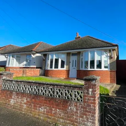 Buy this 3 bed house on Queen Mary Road in Stratford-sub-Castle, SP2 9LD