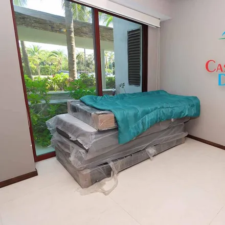 Buy this 4 bed apartment on Calle Costera de las Palmas in 39300 Acapulco, GRO