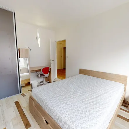 Rent this 7 bed apartment on 16 Rue du Sergent Blandan in 54100 Nancy, France